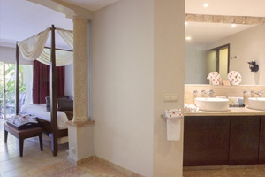 Elegance Club One Bedroom Suite with Jetted Tub - Hotel Majestic Elegance Punta Cana 